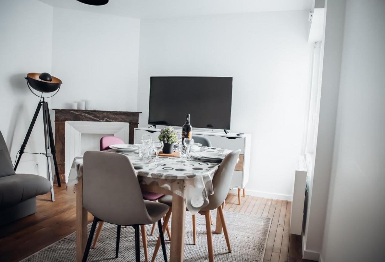 Appartement Neuf, Moderne Et Confortable! Ernee Luaran gambar