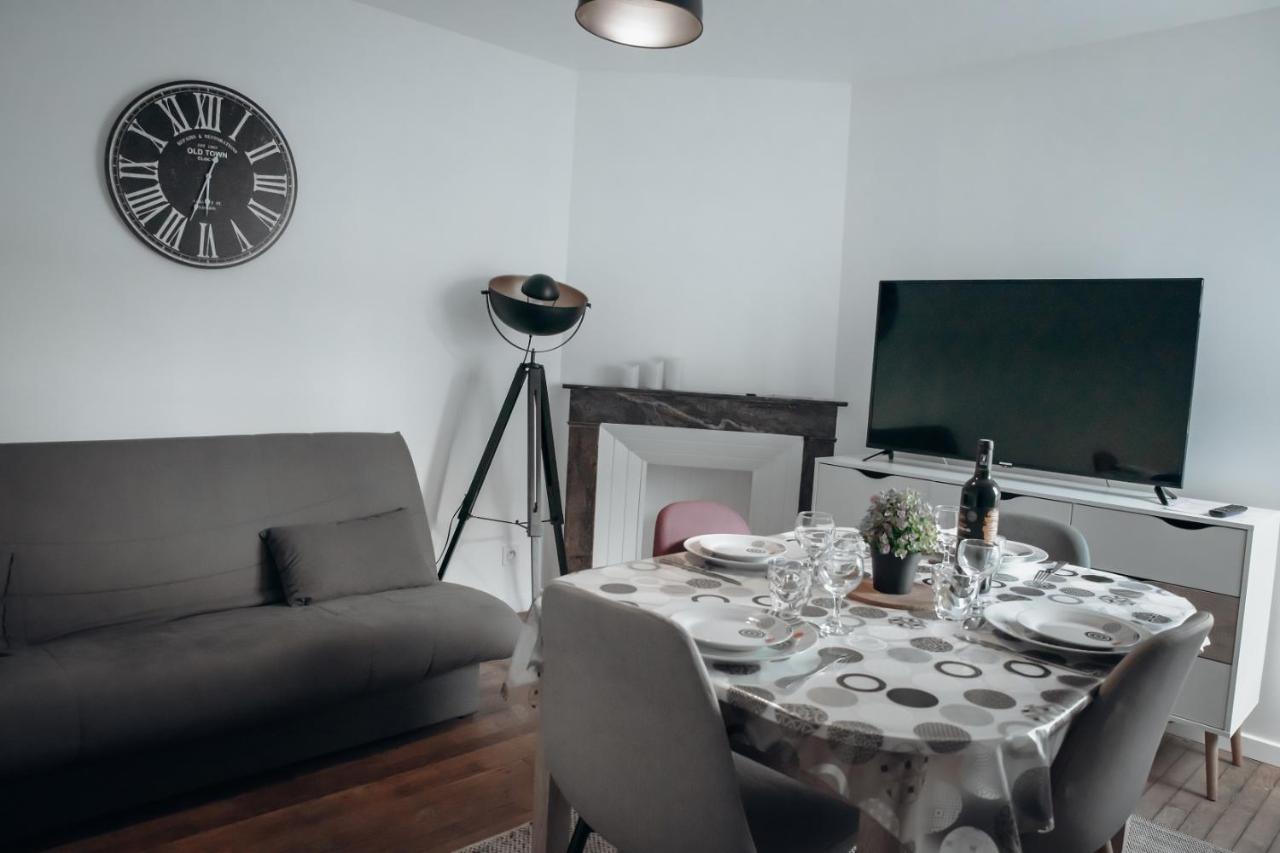 Appartement Neuf, Moderne Et Confortable! Ernee Luaran gambar