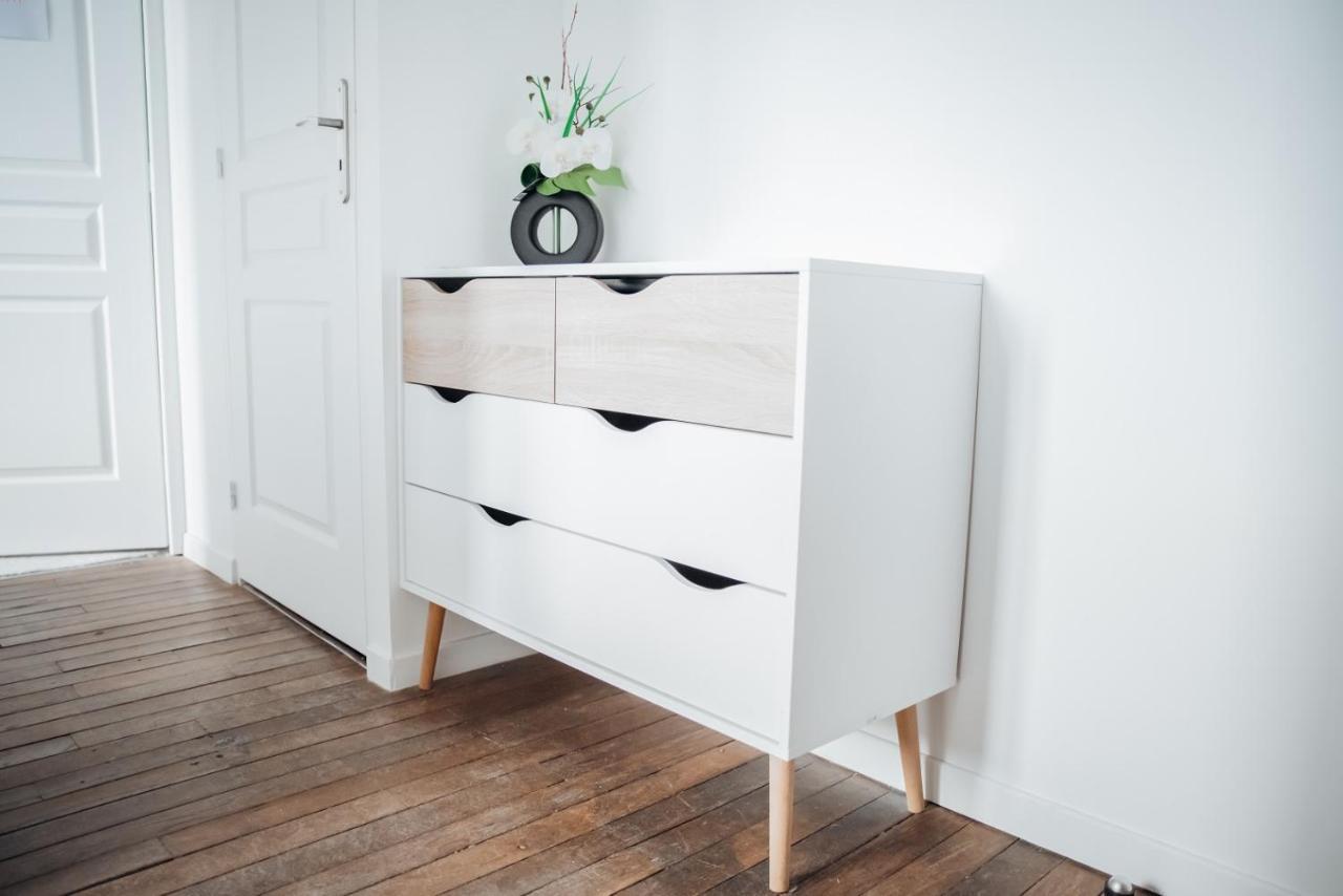 Appartement Neuf, Moderne Et Confortable! Ernee Luaran gambar